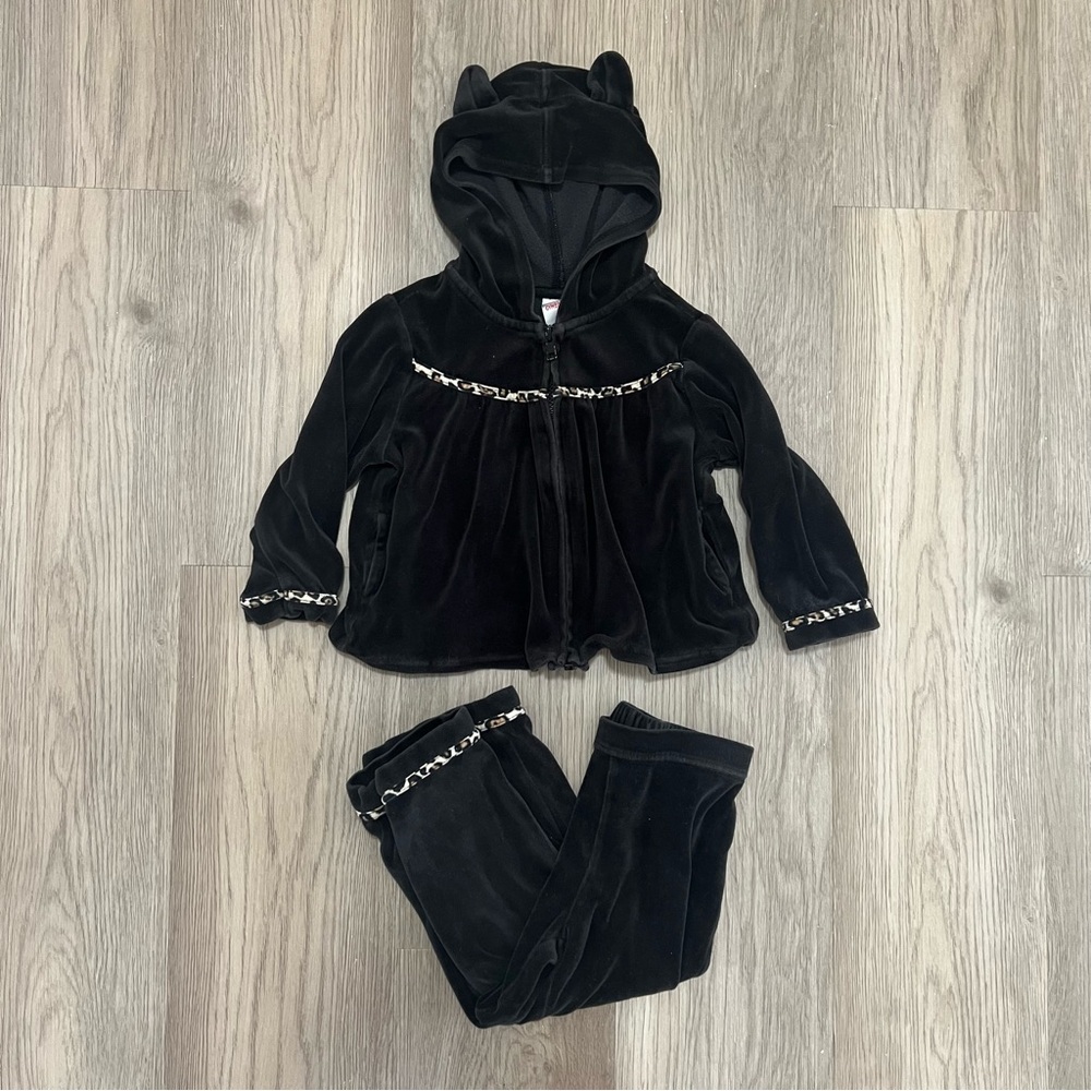 Y2K Gymboree Toddler Girl Black Velour  Track Suit with Leopard Detail - 3T